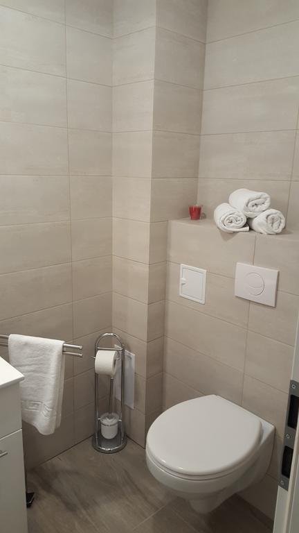 Apartment Schiller 3 Braşov Buitenkant foto