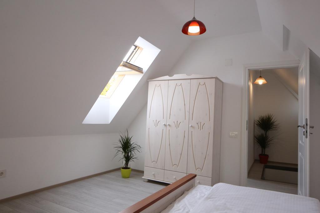 Apartment Schiller 3 Braşov Buitenkant foto